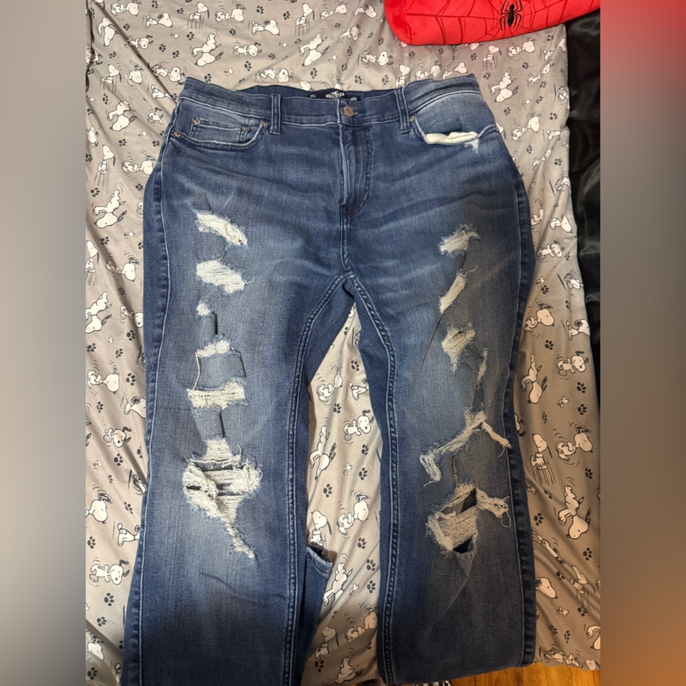 Hollister Distressed Dark Blue Slim-Straight Jeans